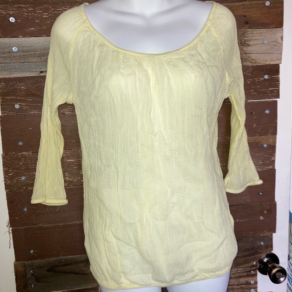 Old Navy, yellow, swoop neck, lightweight top.
